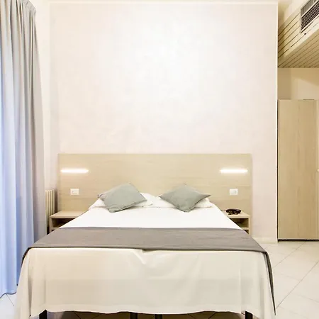 Marzia Con Piscina Hotell 3*