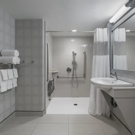 Ξενοδοχείο Hotel Marzia Con Piscina