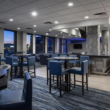 Marzia Con Piscina מלון ריצ'יונה