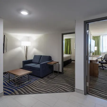 Hotel Marzia Con Piscina