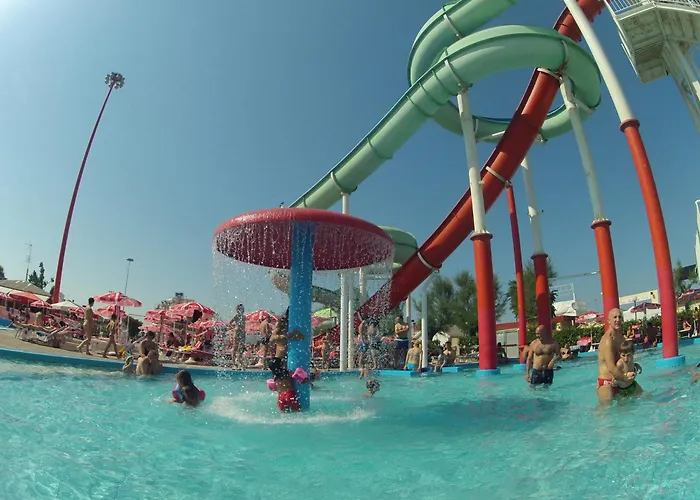 Marzia Con Piscina Riccione