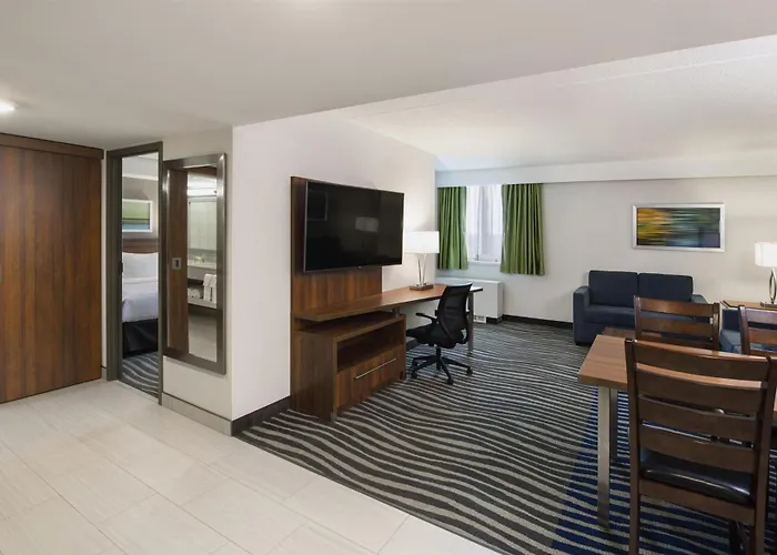 Marzia Con Piscina 호텔 3*