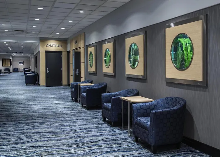 Marzia Con Piscina 호텔 리치오네